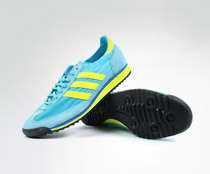 Sneakers & Active Footwear